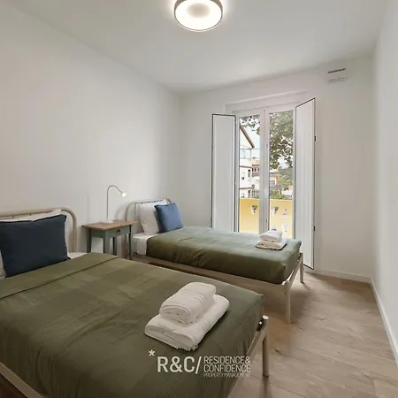 The Pear Tree - In The Centre Of Apartment *